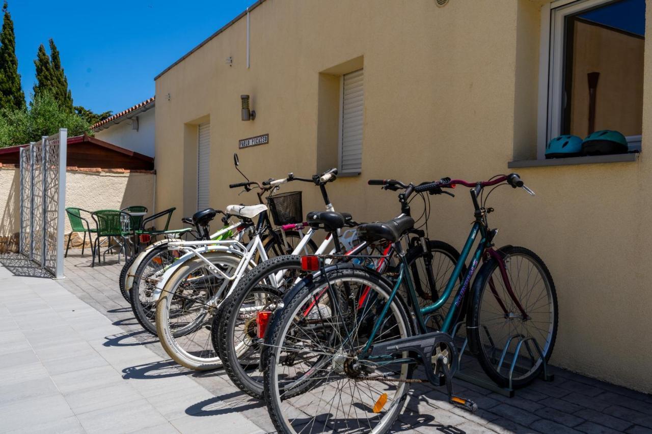 Appartamento La Vida Sin Limites Empuriabrava Esterno foto